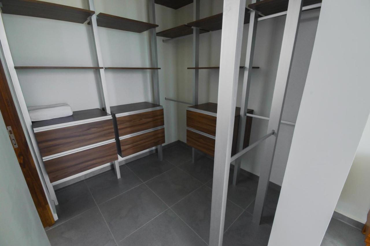 B Nayar Family Luxury Suites & Villas Residences La Cruz de Huanacaxtle Exterior photo